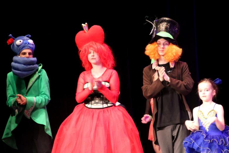 Teatralne Formy w wykonaniu Teatru Tańca CKiS oraz Ireny Kosińskiej