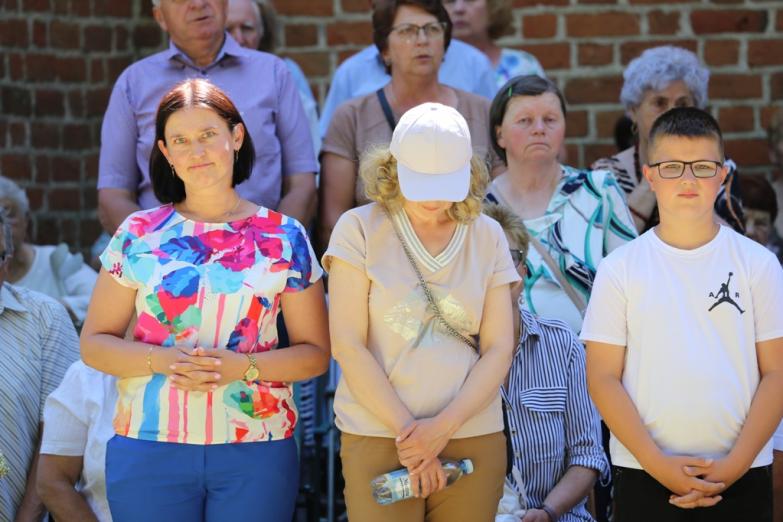 Trwa Diecezjalna Pielgrzymka Chorych do Matki Bożej Kodeńskiej - msza święta cz. 2