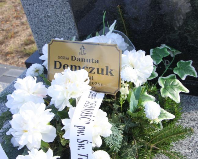 Uroczystości pogrzebowe siostry Danuty Demczuk