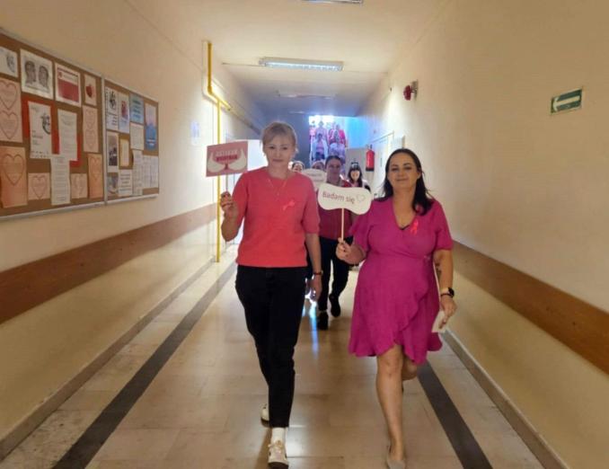 Różowy dzień w Medycznym Studium Zawodowym