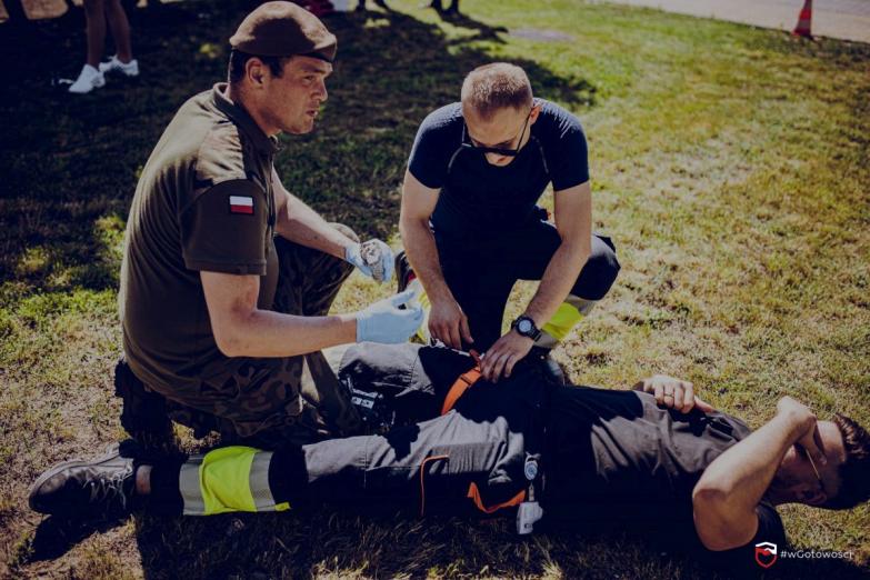 O bezpieczeństwie w gminie, szkole i wojsku