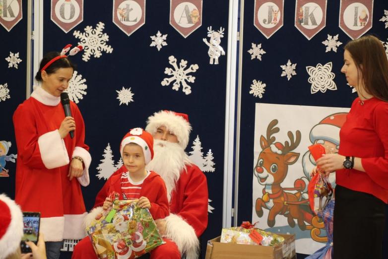 Gminne Mikołajki w Komarówce Podlaskiej /AUDIO/