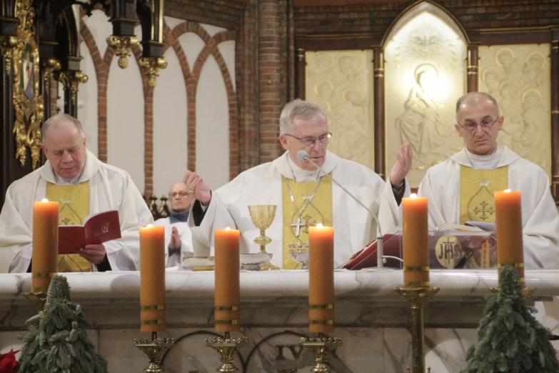 Biskup Kazimierz Gurda: osoby konsekrowane są sercem życia Kościoła1