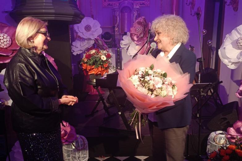 Muzyczny prezent dla Pań w Borowiu