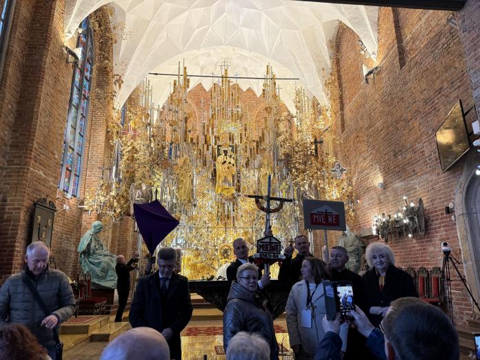 Krzyż z Miętnego upamiętniony w Gdańsku. Diecezja siedlecka złożyła wotum wdzięczności