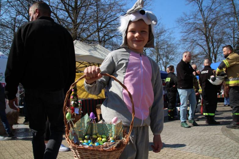 W Stoczku Łukowskim bawiono się na jarmarku i pomagano Igorowi /ADUIO/