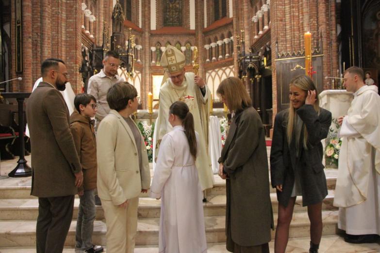 Wigilia Paschalna w siedleckiej katedrze