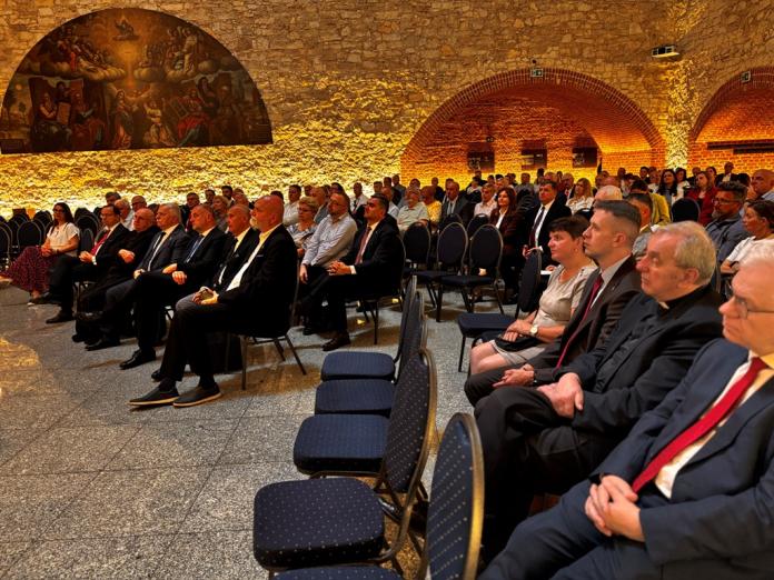 Samorządowcy z całej Polski pielgrzymowali na Jasną Górę