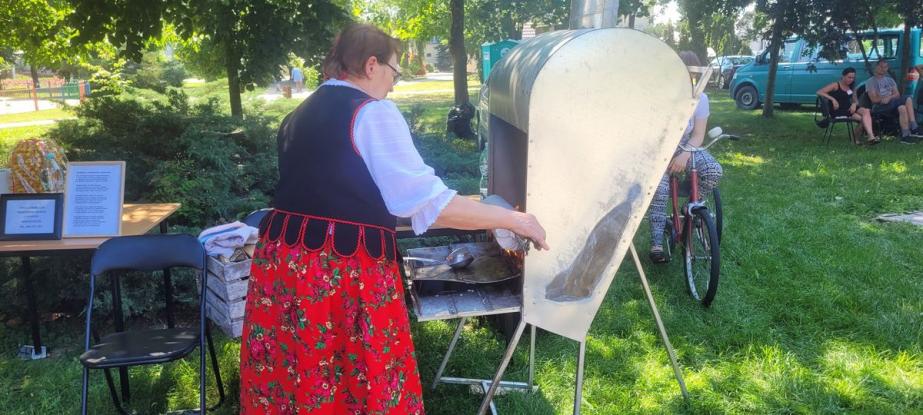 Gorący Festiwal Sękacza w Łomazach. Tradycja, smak i rekordowa frekwencja wystawców